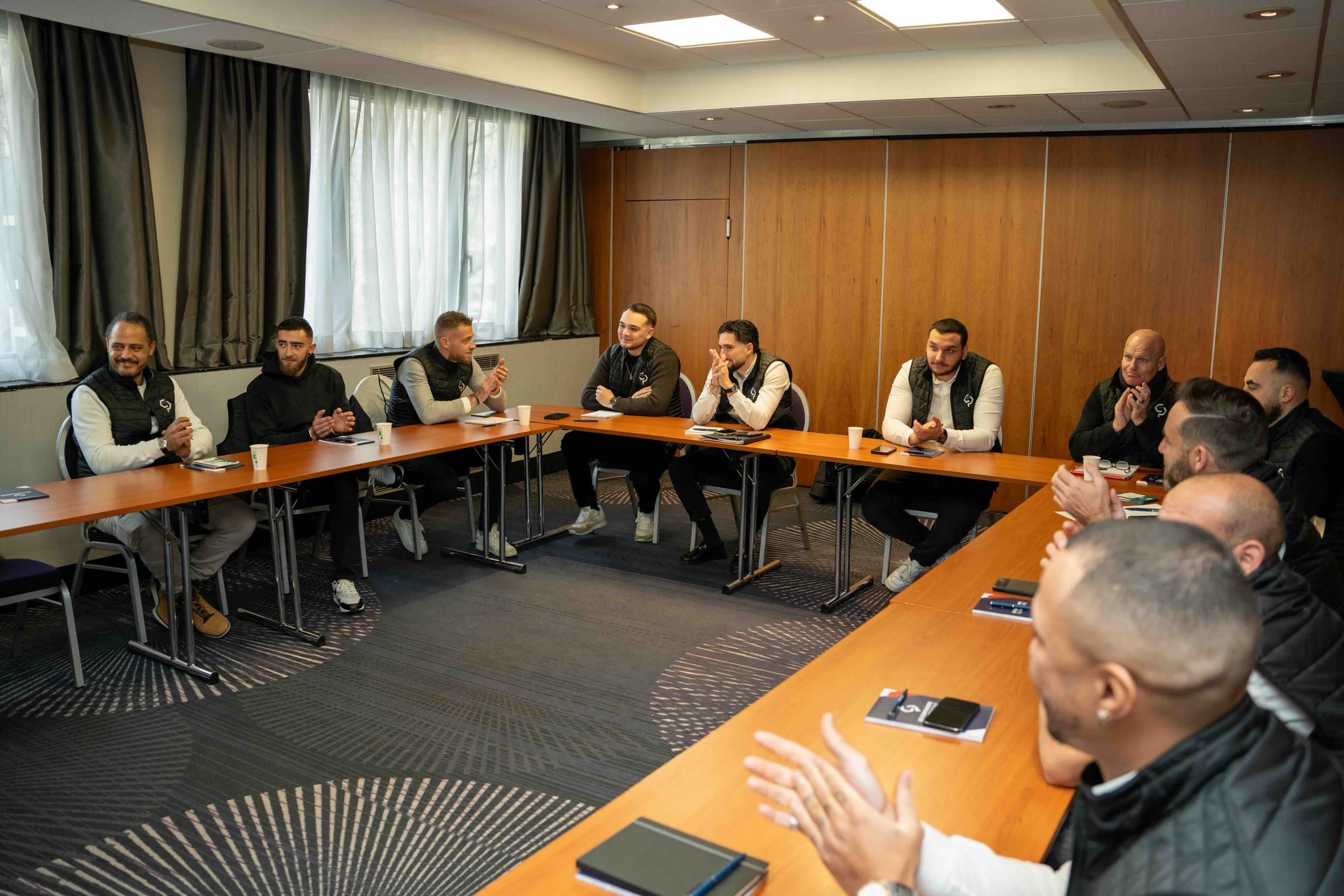 La salle de réunion du Novotel pendant le séminaire
